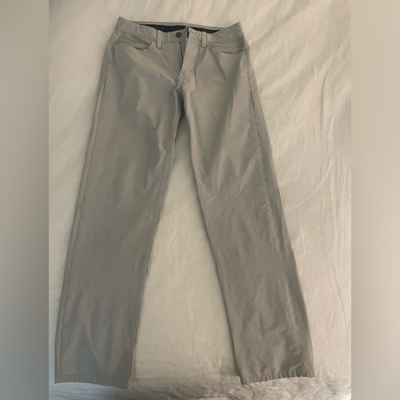 Vineyard Vines Khaki pants - Picture 2 of 4